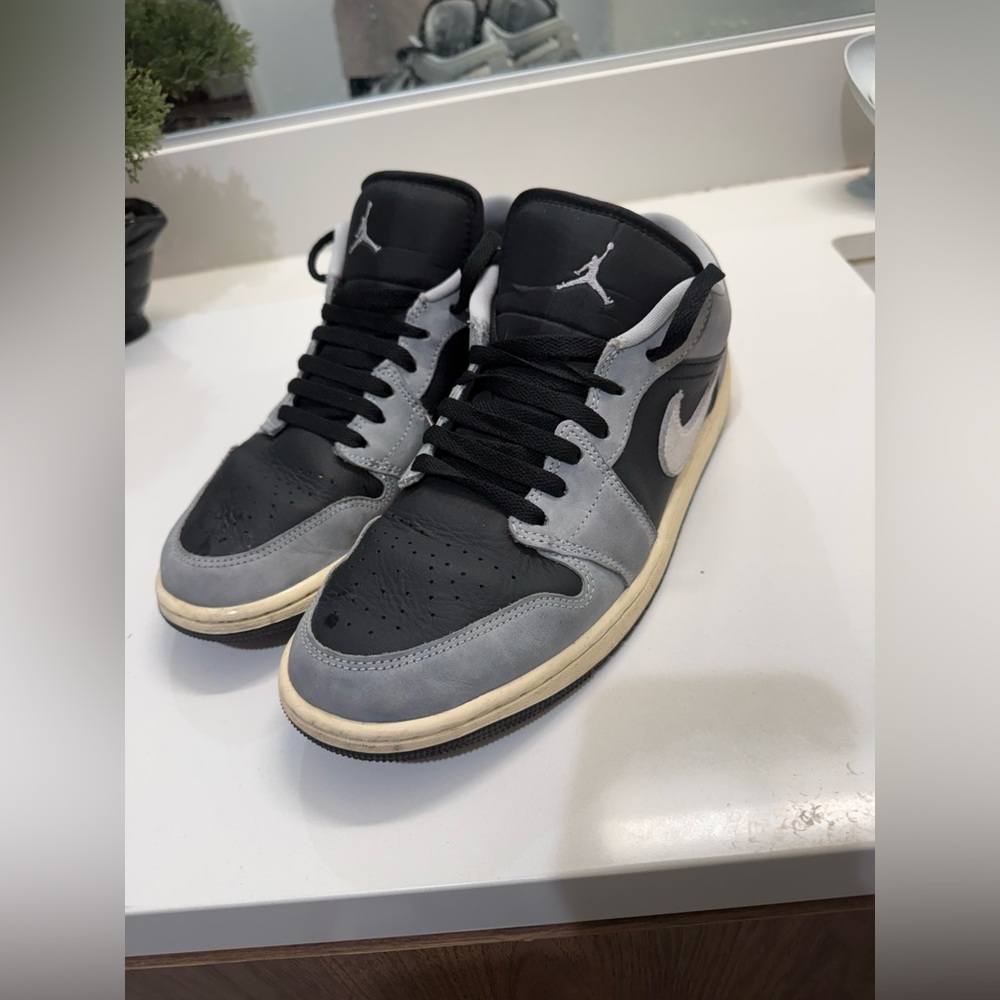 Nike Air Jordan 1 Mid - Black and Gray Suede